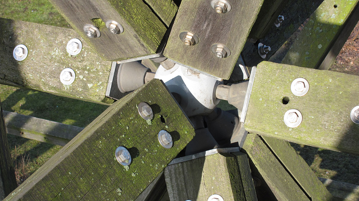 Holzverbinder des Spurwerkturms in Waltrop