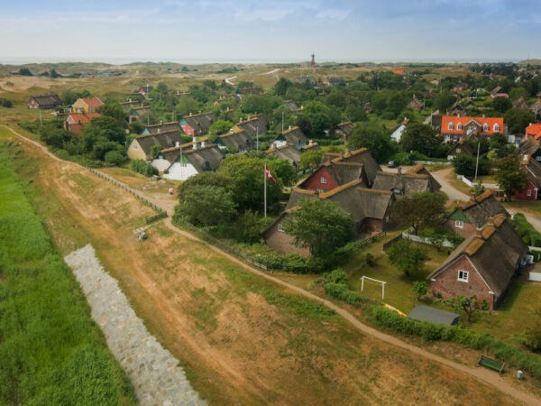 Sønderho von oben mit Kåver im Hintergrund